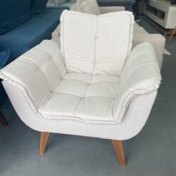 Poltrona Fixa Canadá Linho Bege – JP ESTOFADOS