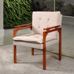 Poltrona Belíssima Veludo Bege - JOSEBE DECOR