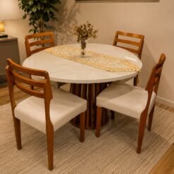 Mesa Lavanda BA45 135 Canela/Off White com 4 Cadeiras Turquia Mel/Linho Palha 311A – KAPPESBERG + HR MOVELARIA